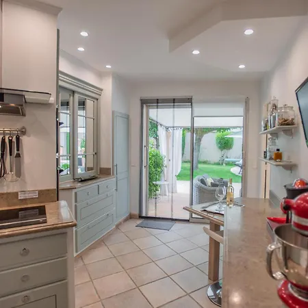 La Sarrazine * Les Mées