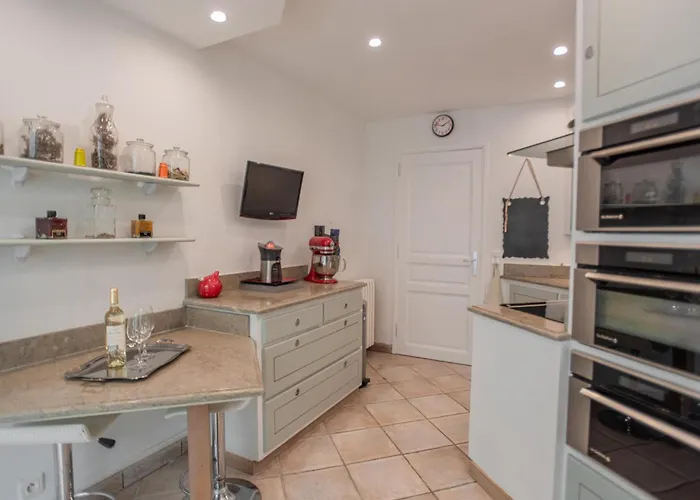 La Sarrazine Villa Les Mees