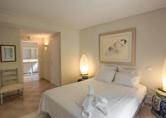 La Sarrazine Villa Les Mees